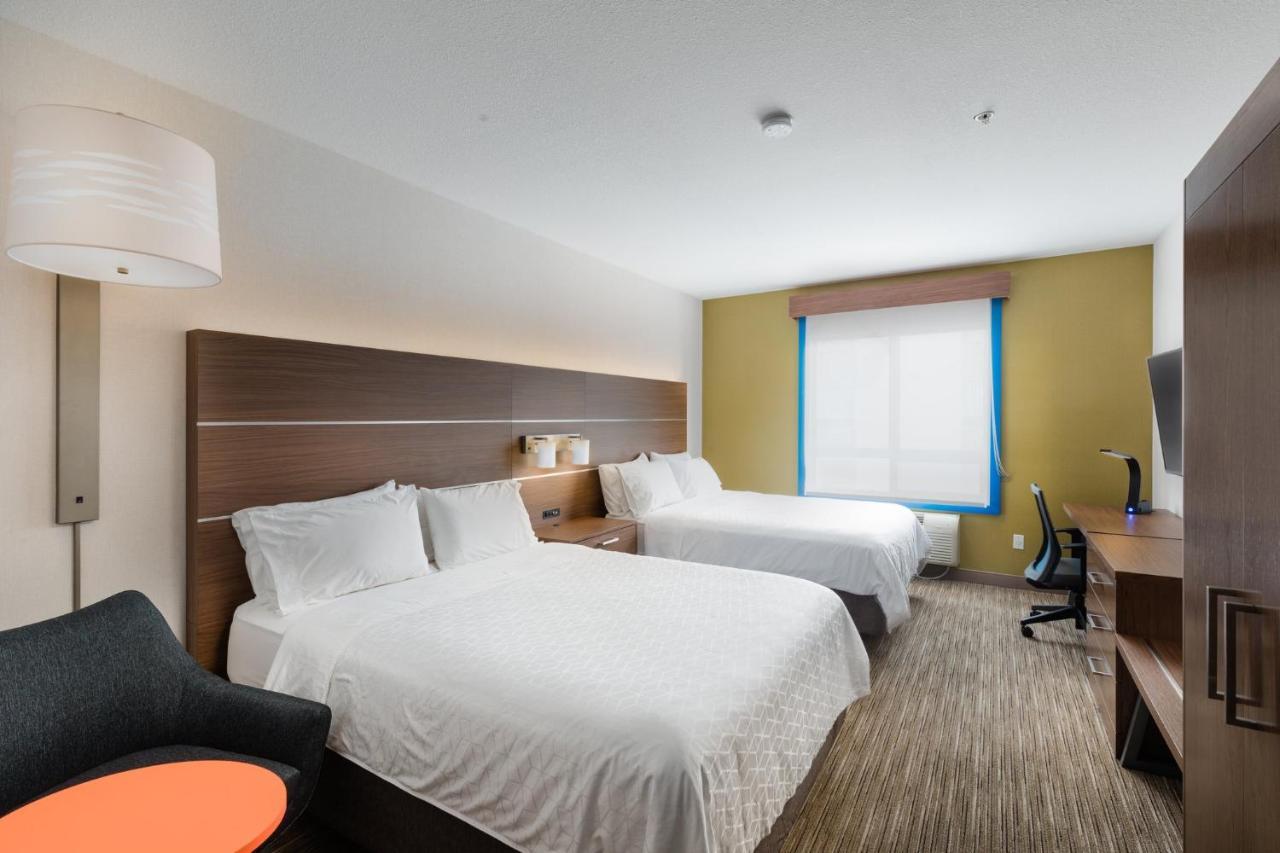 Holiday Inn Express Grande Prairie By Ihg Eksteriør billede