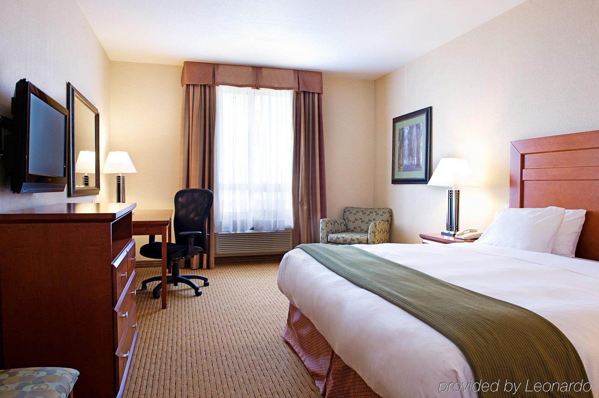 Holiday Inn Express Grande Prairie By Ihg Eksteriør billede