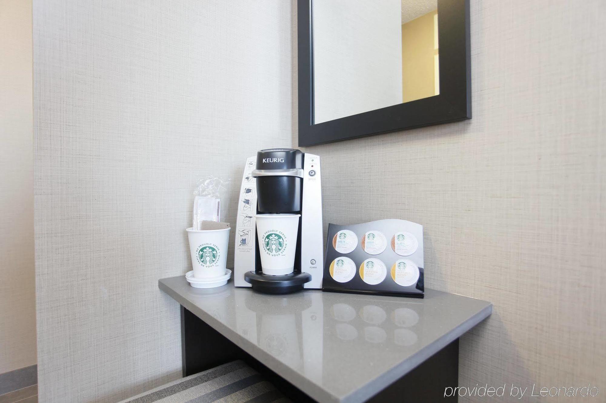 Holiday Inn Express Grande Prairie By Ihg Eksteriør billede